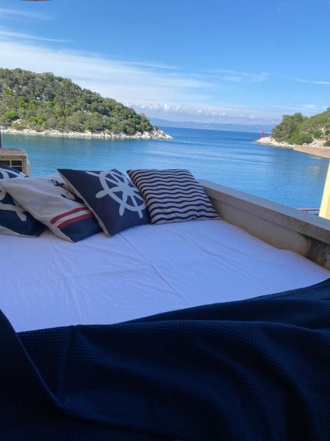 Accommodation Triton Lastovo Exterior foto